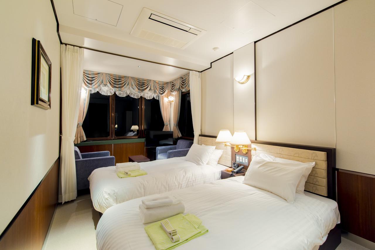 First Cabin Station Abenoso Hotel Osaka Exterior foto